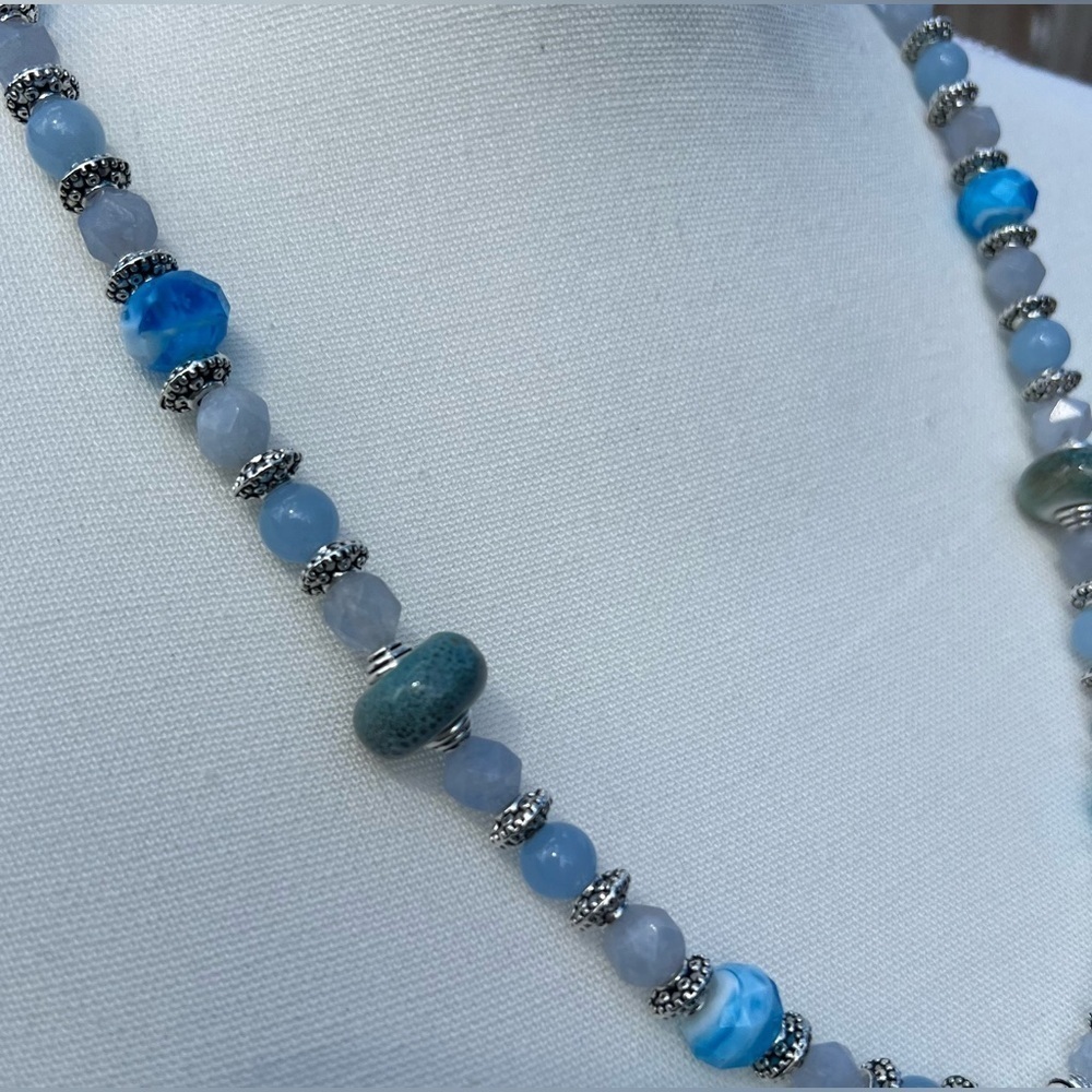 Aquamarine, Vintage Glass, Vintage Māori Hook and Silver Necklace Set - Picture 5 of 12